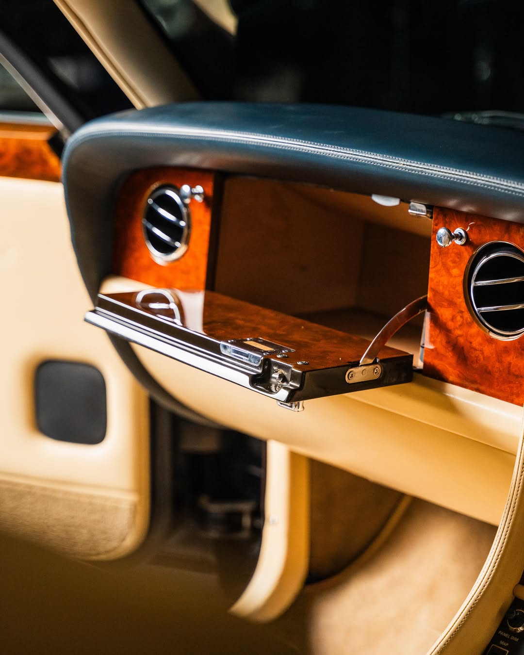 Bentley Brooklands - view 8