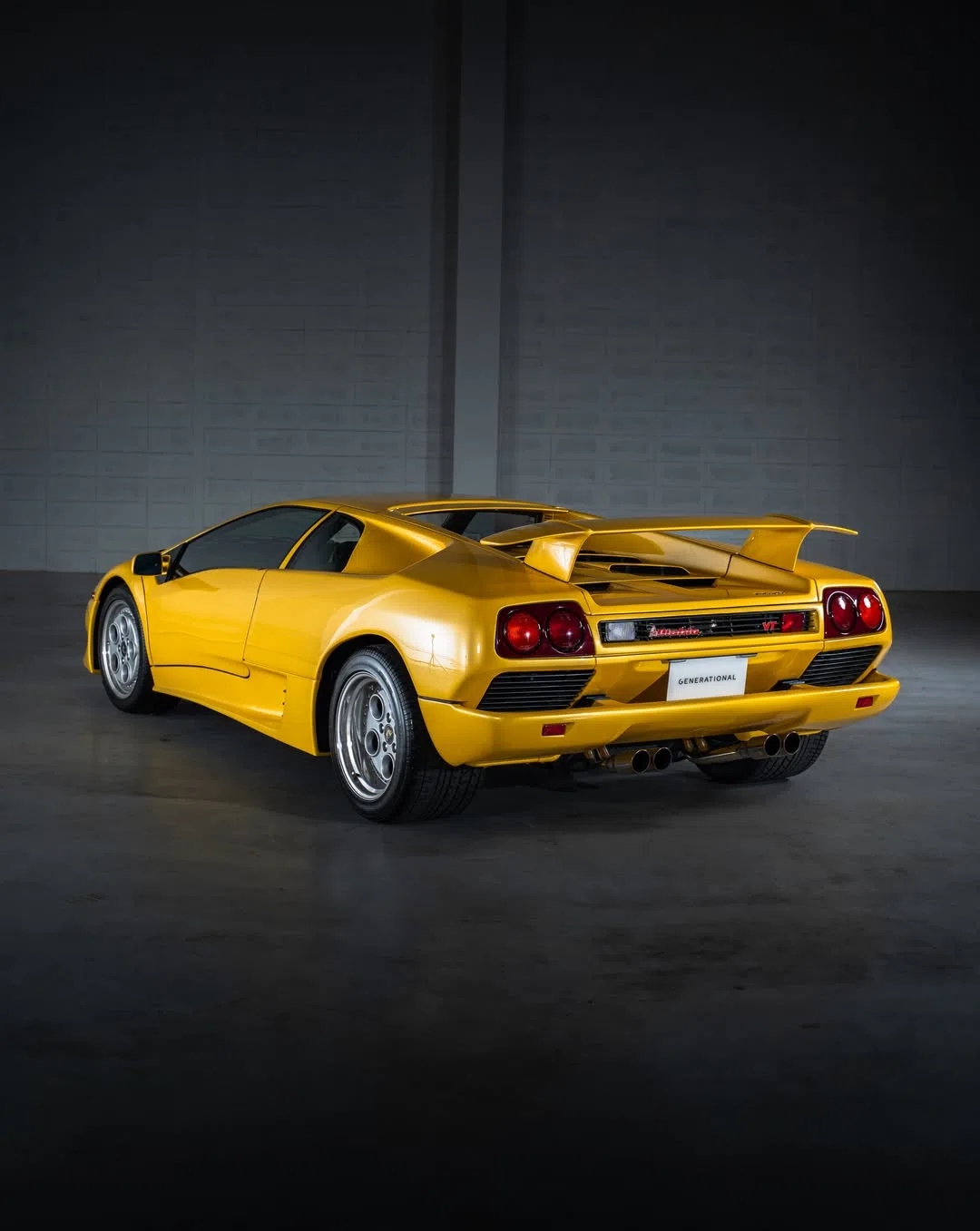 Lamborghini Diablo VT - view 3