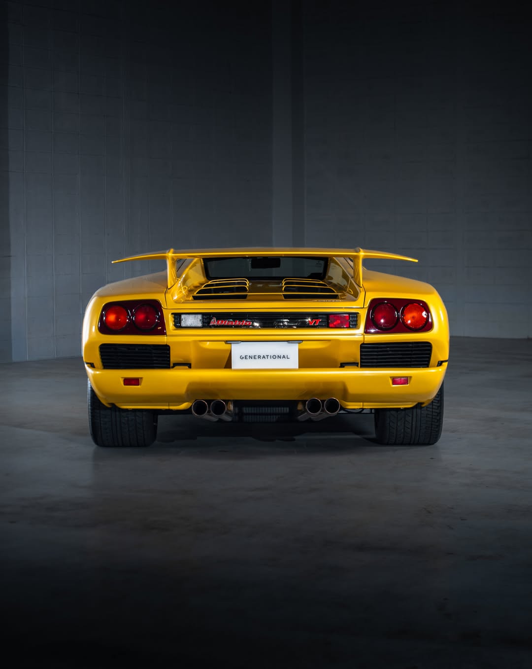 Lamborghini Diablo VT - view 4