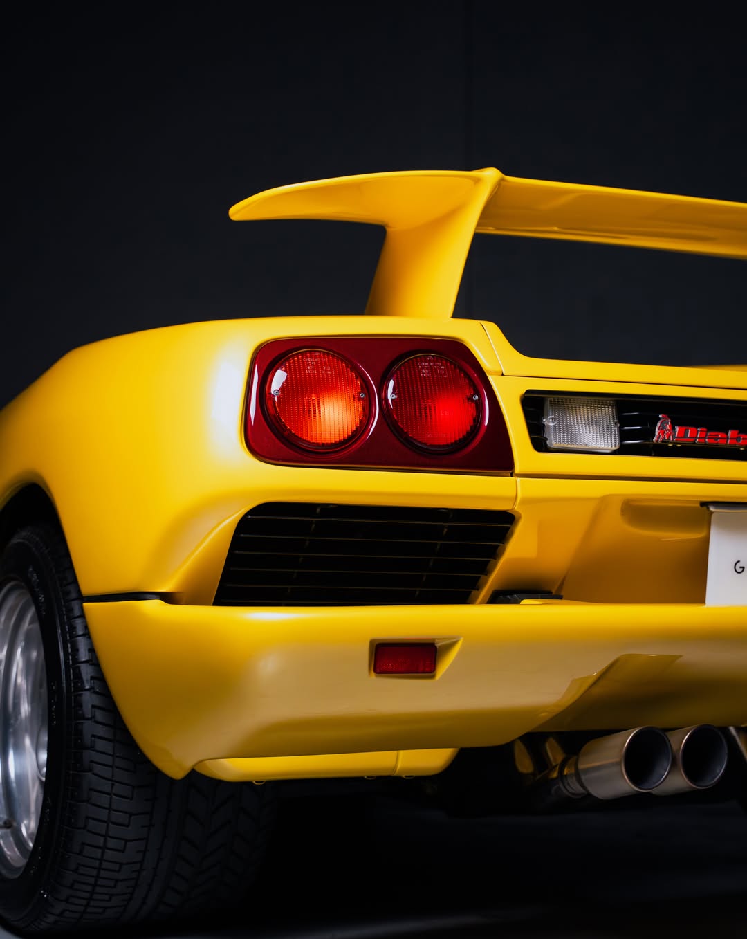Lamborghini Diablo VT - view 6