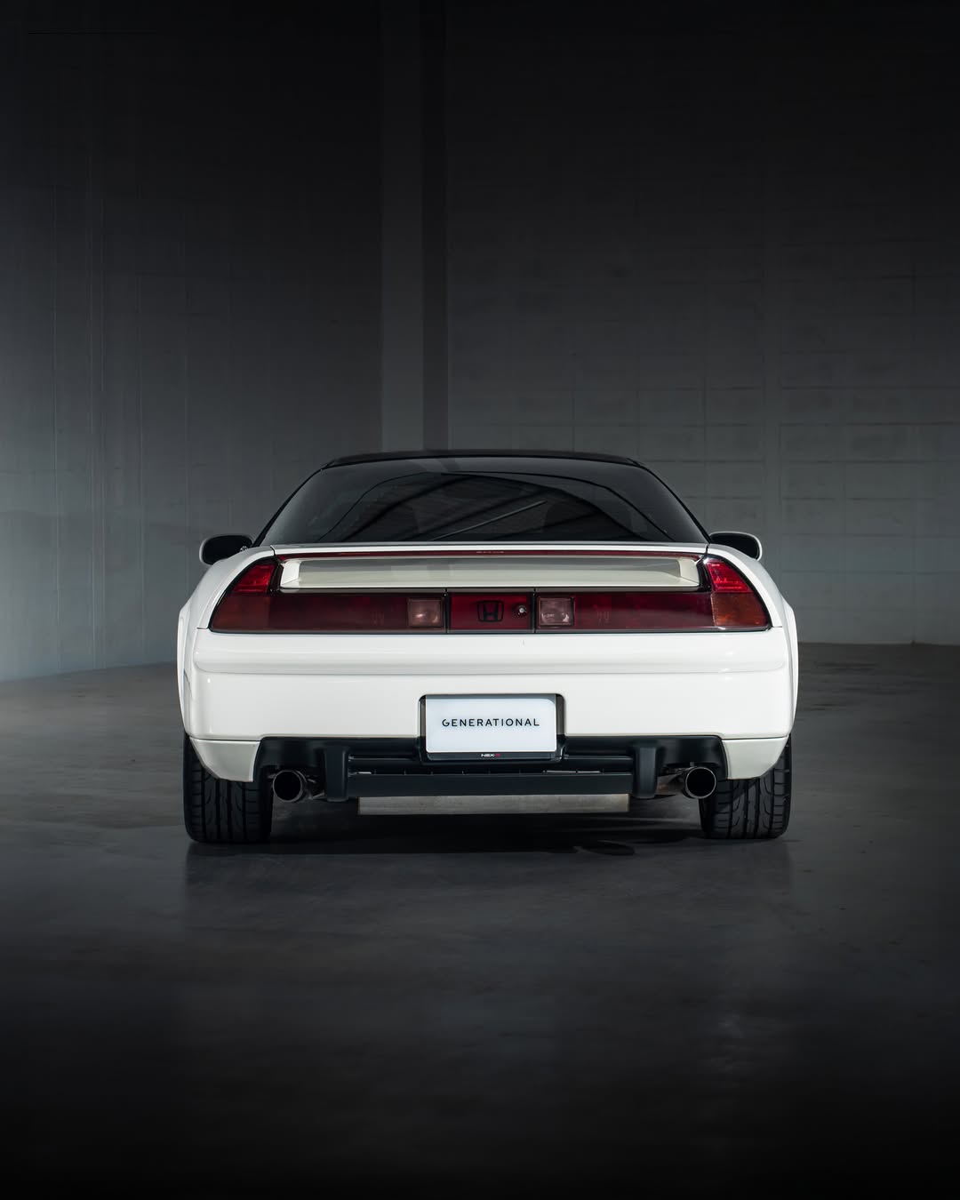 Honda NSX-R - view 4