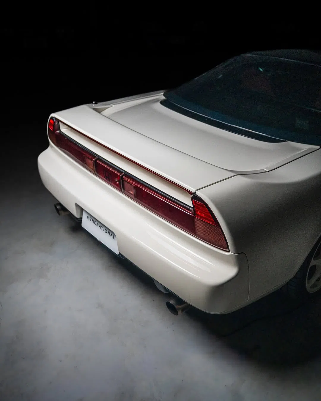 Honda NSX-R - view 5