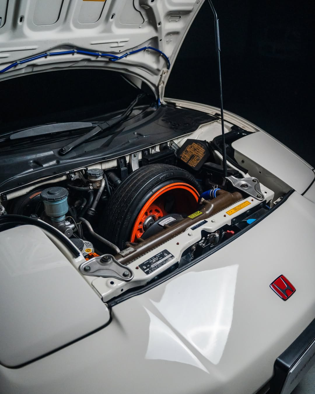 Honda NSX-R - view 7