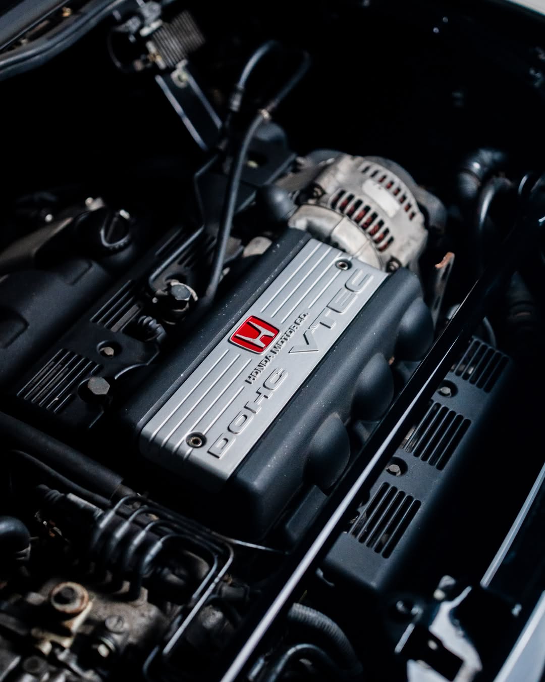 Honda NSX-R - view 8