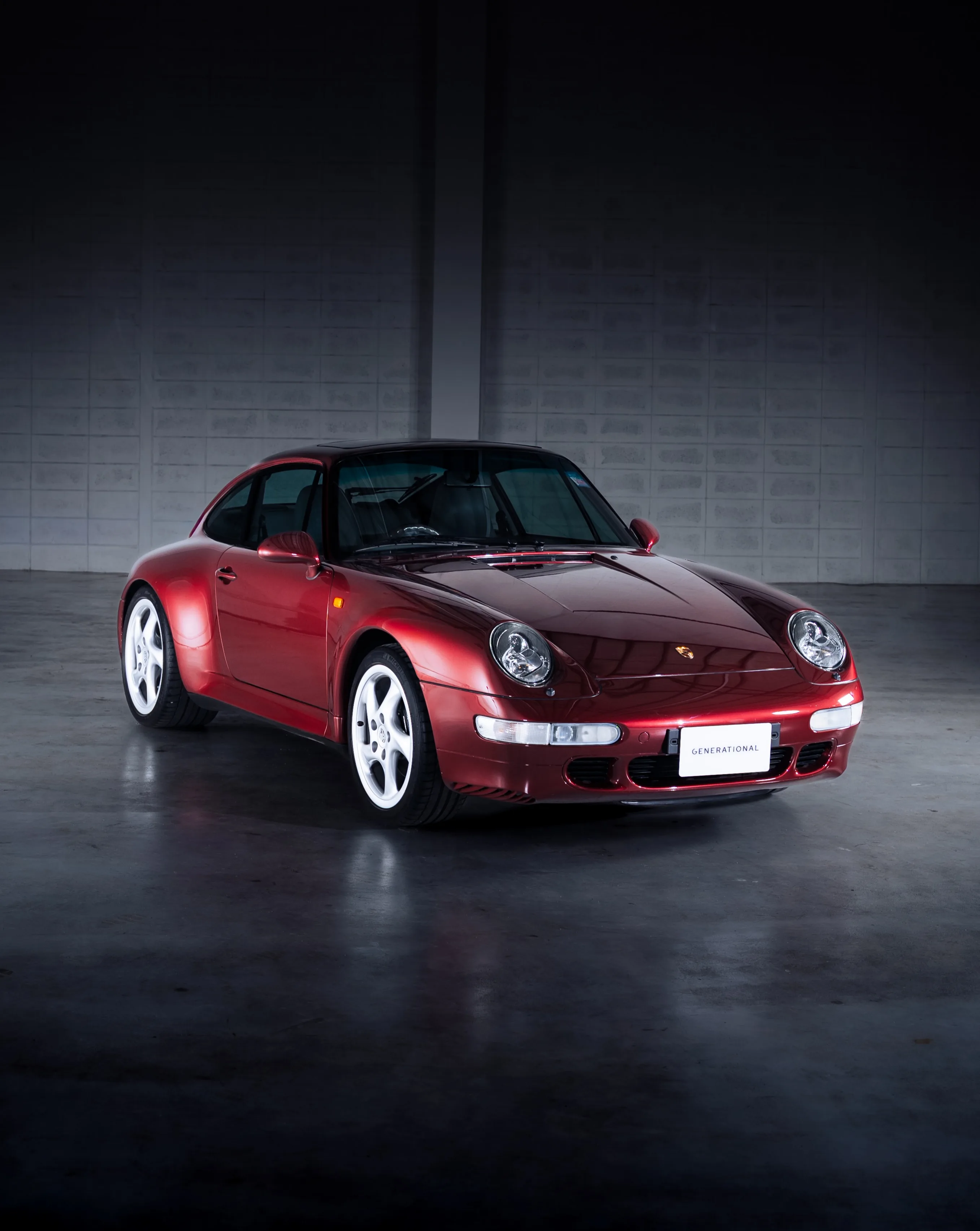 Porsche 911 Carrera S - view 2
