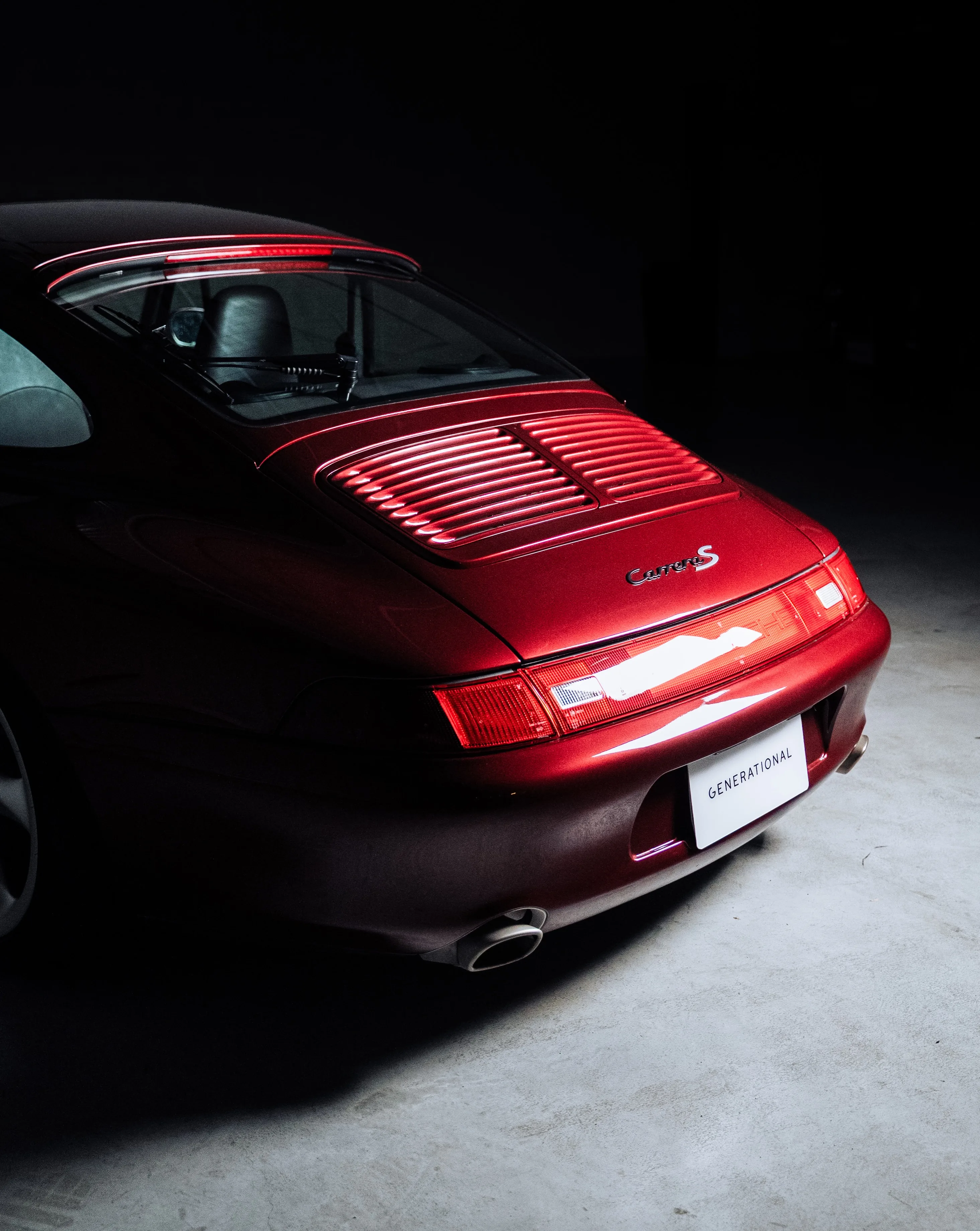 Porsche 911 Carrera S - view 6