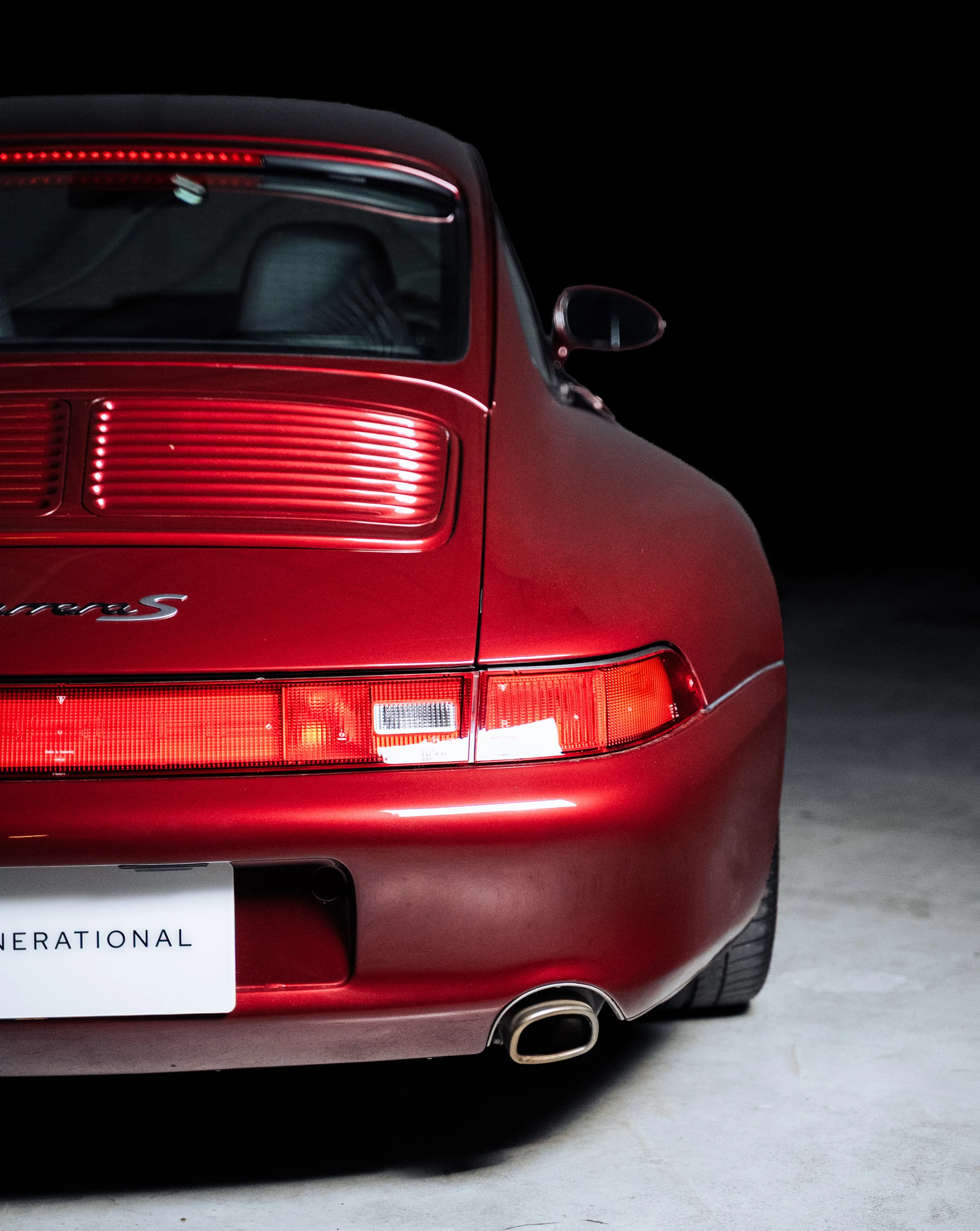Porsche 911 Carrera S - view 7