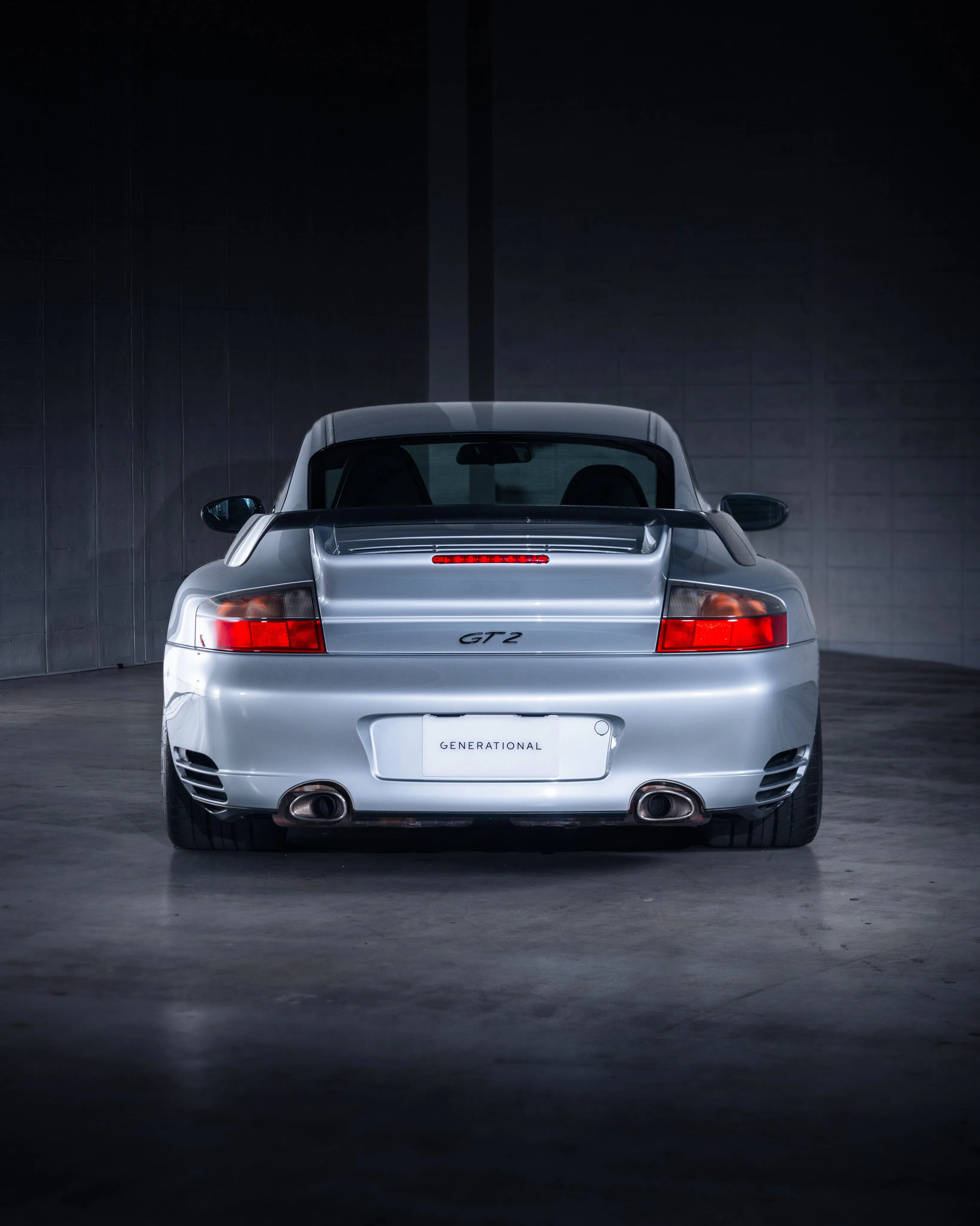 Porsche 911 GT2 Porsche 911 GT2 - view 4