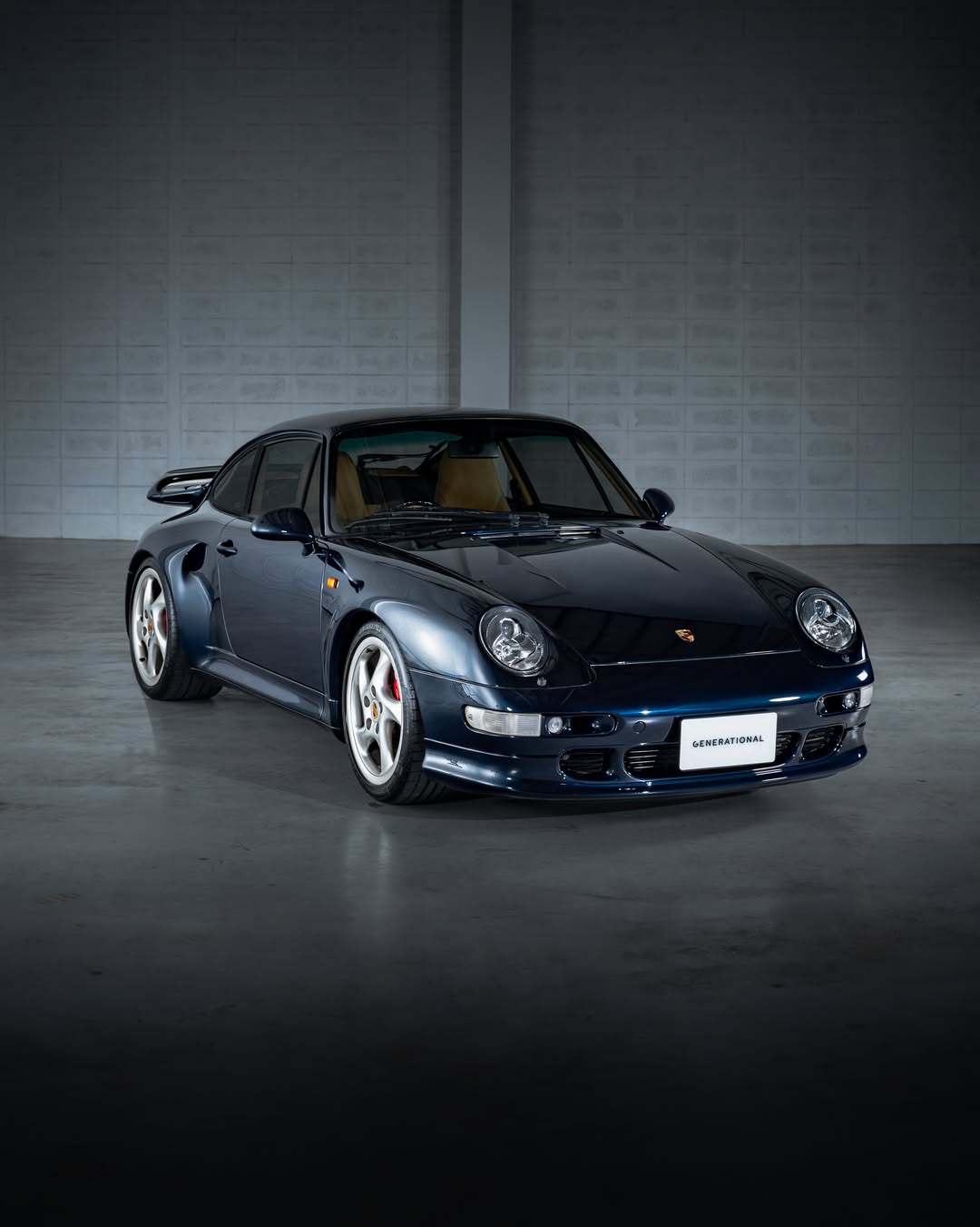 Porsche 911 Turbo - view 2