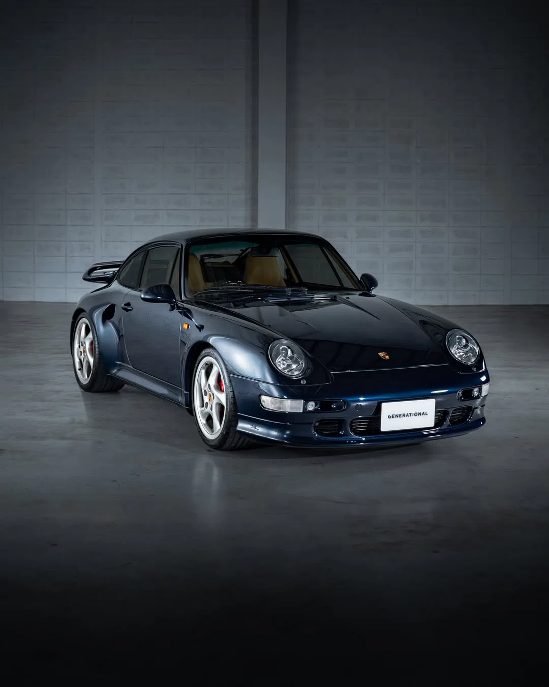 Porsche 911 Turbo - view 2