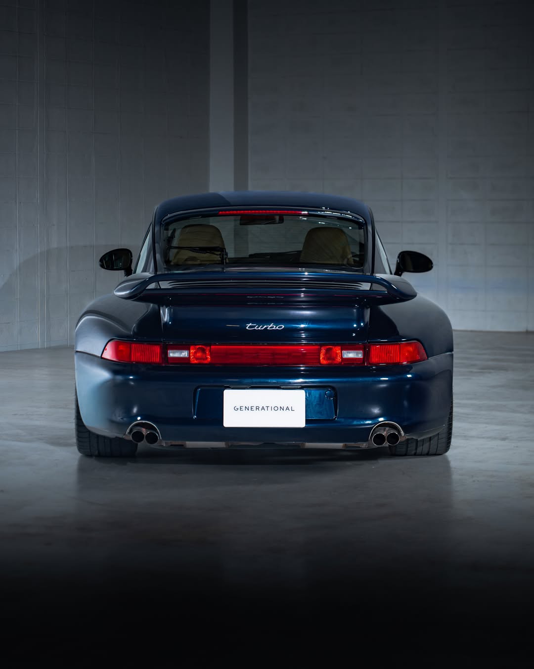 Porsche 911 Turbo - view 4