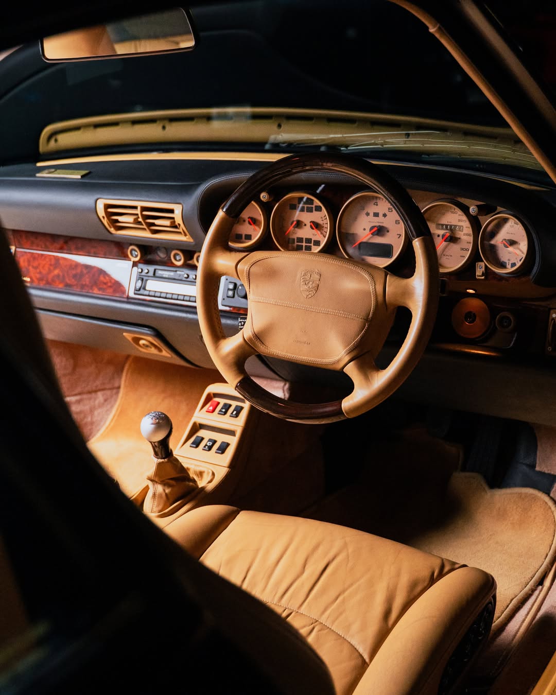 Porsche 911 Turbo - view 8
